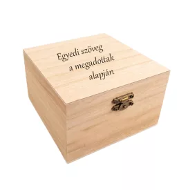 Fa doboz egyedi szöveggel gravírozva 9,5×9,5 cm