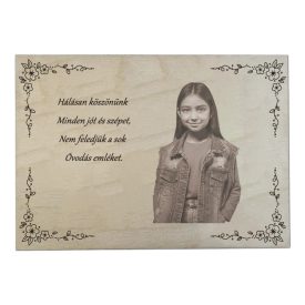   Gravírozott ballagási fatábla egyedi szöveggel és fotóval 20x14 cm