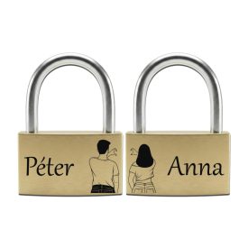 Páros szerelemlakat névvel és dátummal gravírozva